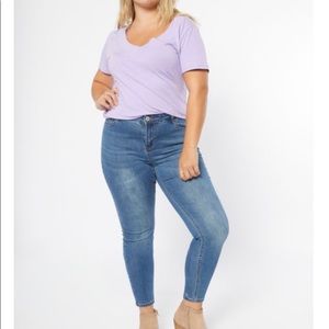 Plus Ultra Stretch Medium WashJegging Short